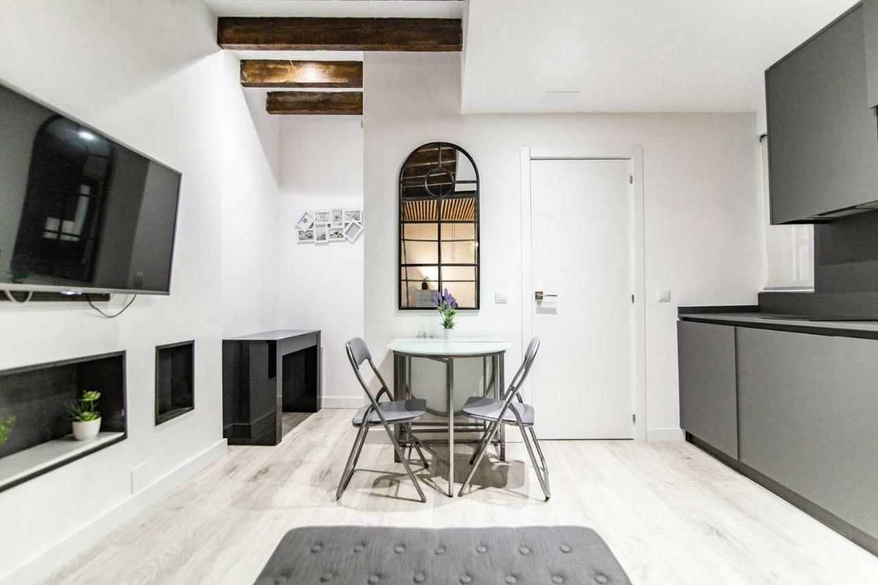 Cozy And Modern Apartment For 4 In Madrid Esterno foto